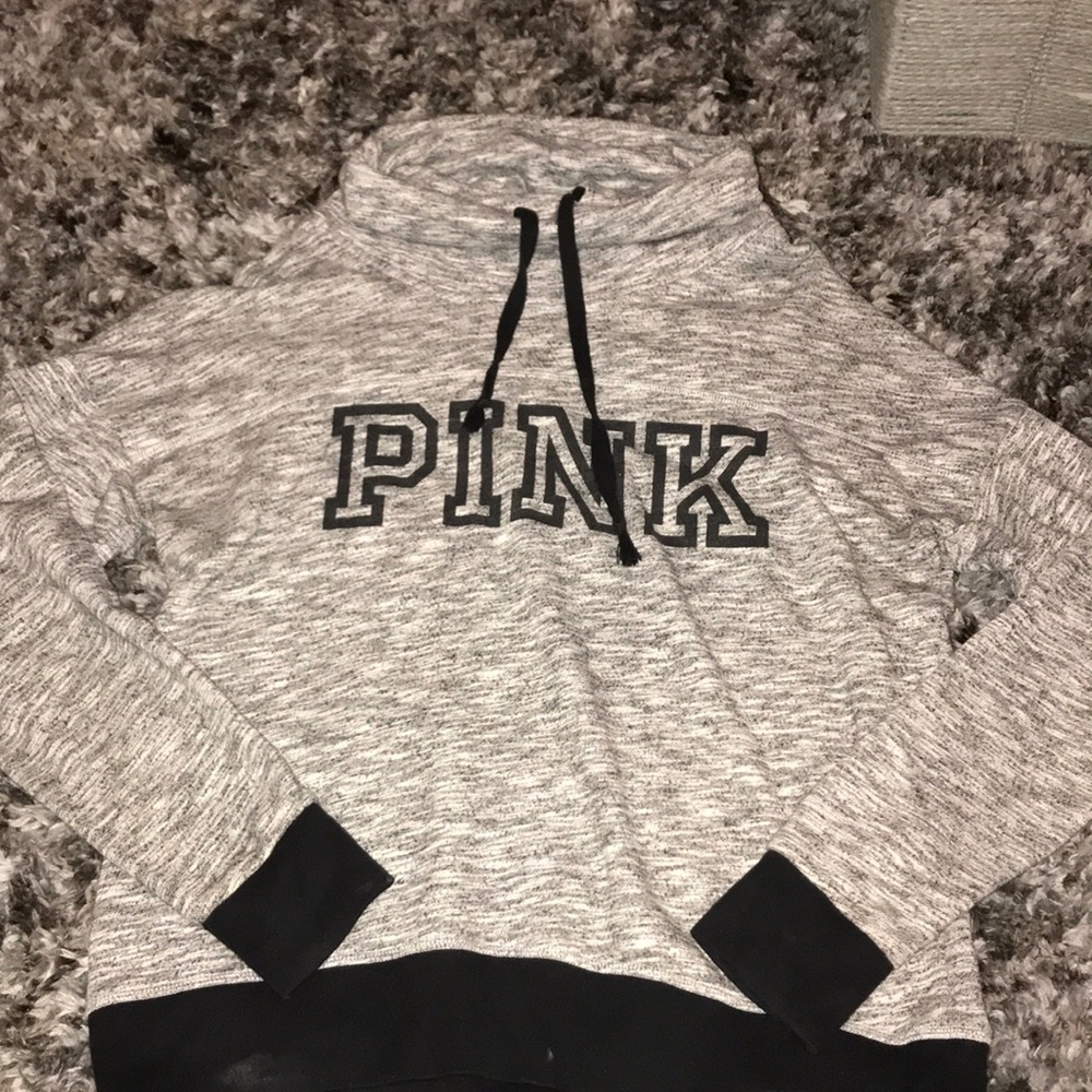 PINK Sweatshirt